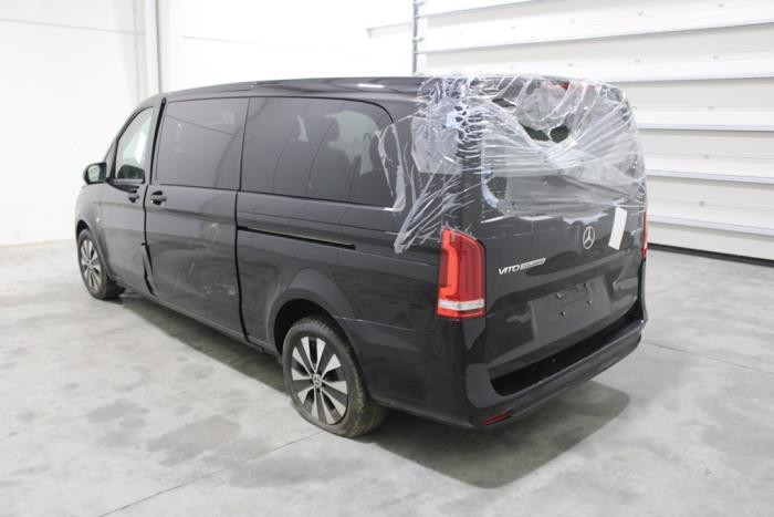 Mercedes Vito Tourer 2.0 119 CDI 16V Salvage vehicle (2022, Black)