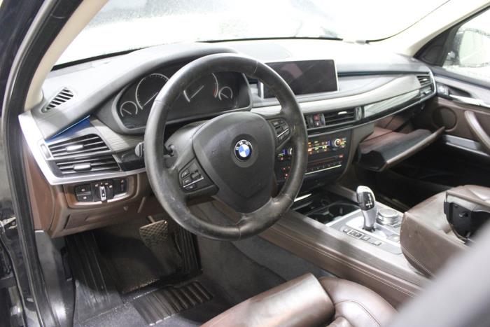 BMW X5 xDrive 30d 3.0 24V Vehículo de desguace (2016, Negro)