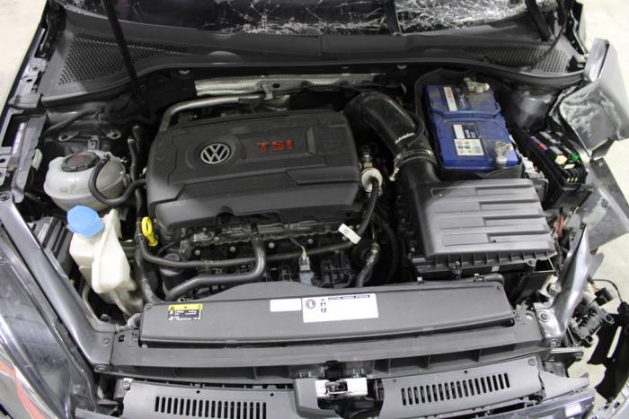 Volkswagen Golf VII 2.0 GTI TCR 16V Samochód złomowany (2019, Szary)