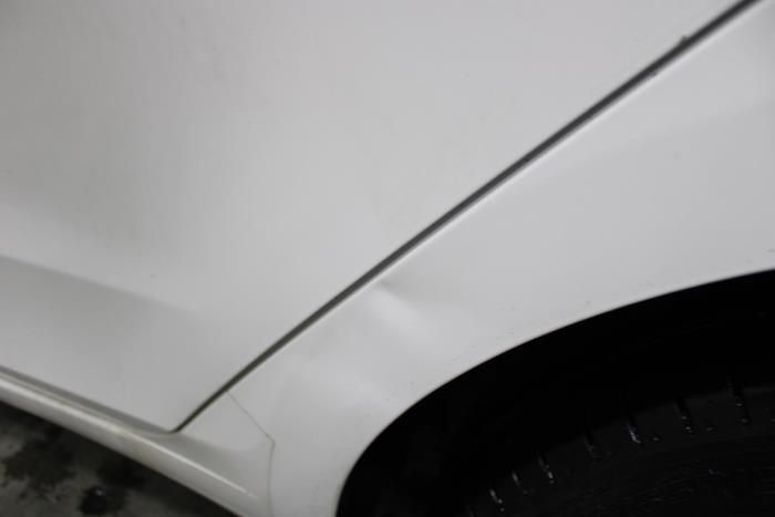 Hyundai i20 1.0 T-GDI 100 12V Épave (2017, Blanc)