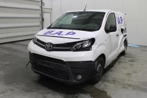 Toyota ProAce 2.0 D-4D 122 16V  (Salvage)