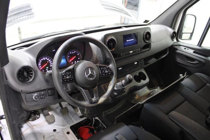Mercedes Sprinter 3,5t 317 CDI 2.0 D RWD Épave (2023, Blanc)