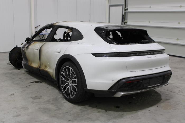 Porsche Taycan 4S Salvage vehicle (2021, White)