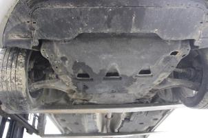 Volvo V60 I 2.0 D4 16V Samochód złomowany (2017, Szary)