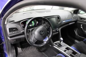 Renault Megane IV 1.6 GT Energy TCe 205 EDC Samochód złomowany (2017, Niebieski)