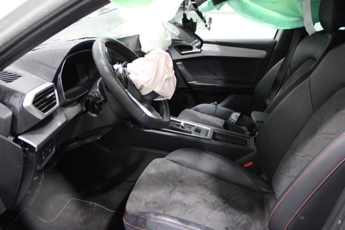 Seat Leon 2.0 TDI 16V Épave (2022, Blanc)