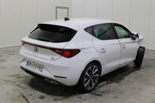 Seat Leon 2.0 TDI 16V Épave (2022, Blanc)
