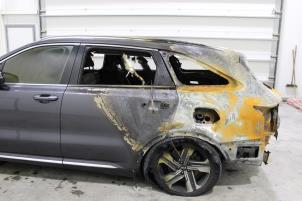 Kia Sorento IV 1.6 T-GDi Plug-in Hybrid 16V 4WD Vehículo de desguace (2021, Gris)
