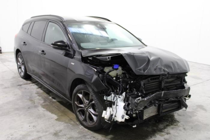 Ford Focus 4 Wagon 1.0 Ti-VCT EcoBoost 12V 125 Épave (2021, Noir)