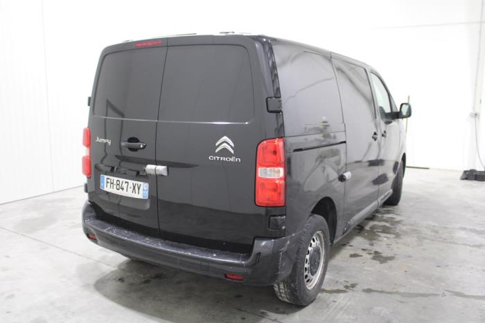 Citroen Jumpy 2.0 Blue HDI 120 Samochód złomowany (2019, Czarny)