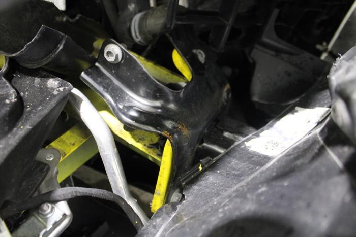Volkswagen Transporter T6 2.0 TDI Épave (2021, Jaune)