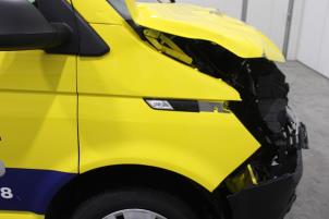 Volkswagen Transporter T6 2.0 TDI Épave (2021, Jaune)
