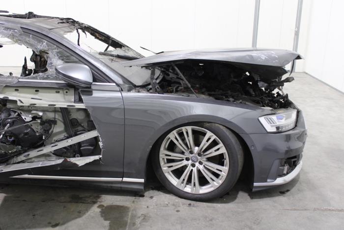 Audi A8 3.0 V6 24V 50 TDI Mild Hybrid Quattro Épave (2020, Gris)