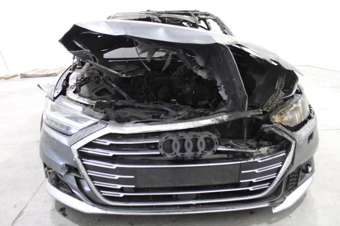Audi A8 3.0 V6 24V 50 TDI Mild Hybrid Quattro Épave (2020, Gris)