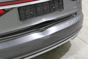 Audi A8 3.0 V6 24V 50 TDI Mild Hybrid Quattro Épave (2020, Gris)