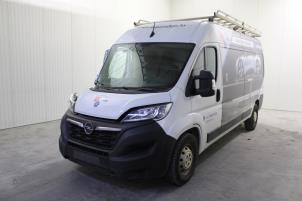 Opel Movano 2.2 D 165  (Épave)