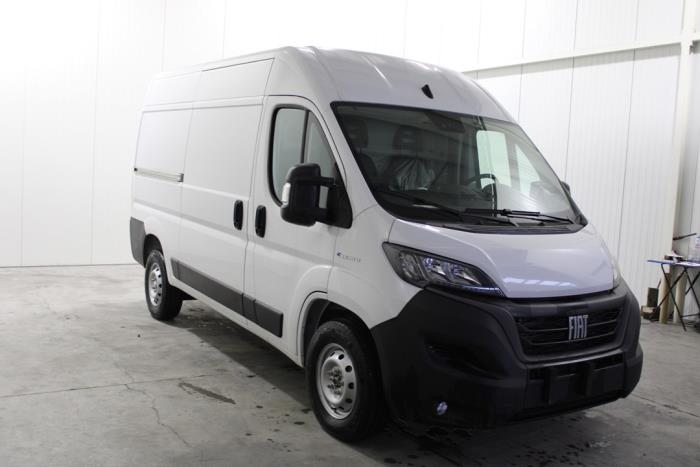 Fiat Ducato E-Ducato Épave (2025, Blanc) Autohandel Didier