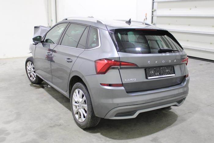 Skoda Kamiq 1.5 TSI 16V Samochód złomowany (2023, Szary)