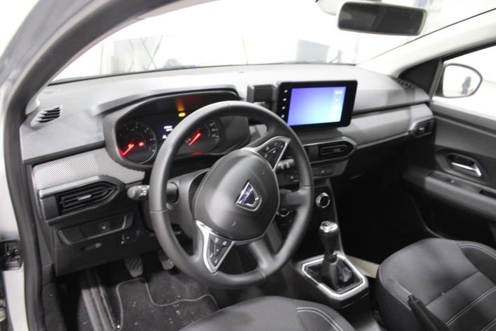 Dacia Sandero III 1.0 SCe 65 12V Samochód złomowany (2021, Szary)