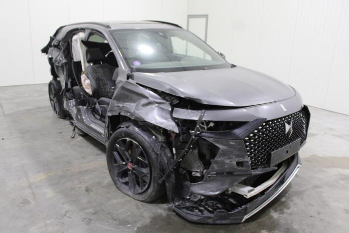 DS Automobiles DS 7 1.6 16V E-Tense 300 4x4 Samochód złomowany (2023, Szary)