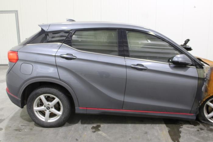 DFSK Fengon 500 Schrottauto (2023, Grau)