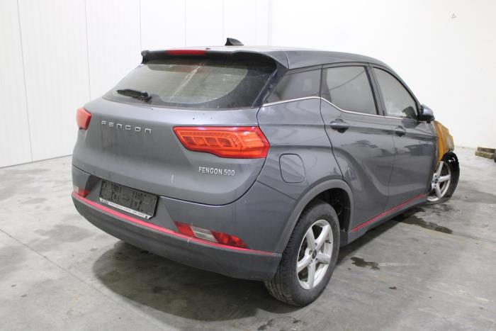 DFSK Fengon 500 Schrottauto (2023, Grau)