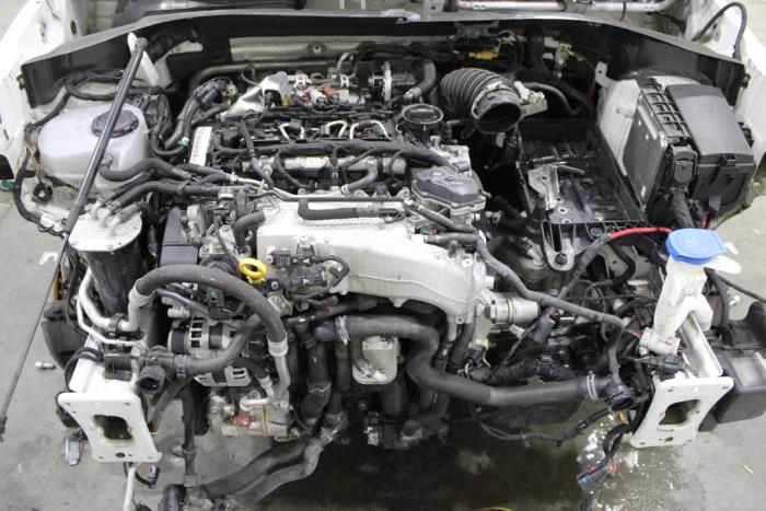 Volkswagen Tiguan 2.0 TDI 16V BlueMotion Technology SCR Salvage vehicle (2022, White)