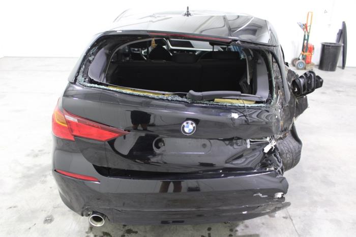 BMW 1 serie 118i 1.5 TwinPower 12V Vehículo de desguace (2020, Negro)
