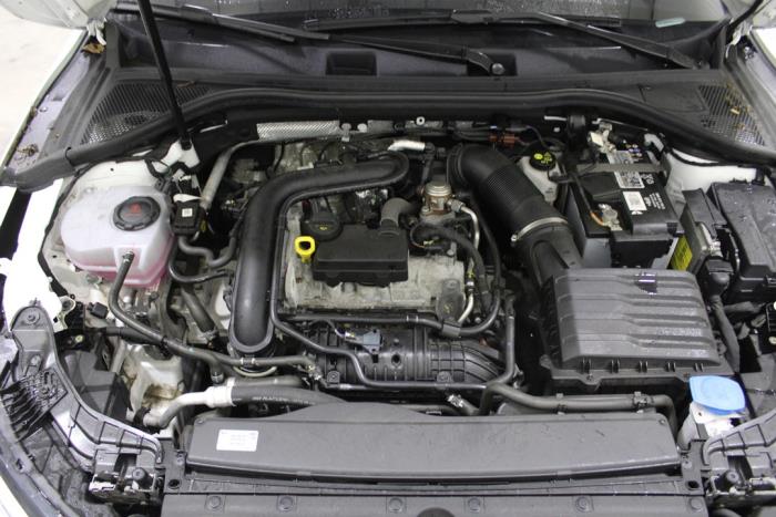 Audi A3 Sportback 1.0 30 TFSI 12V Mild hybrid Épave (2023, Blanc)