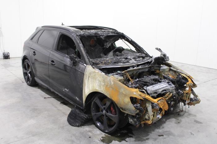 Audi RS 3 Sportback 2.5 TFSI 20V Quattro Salvage vehicle (2019, Black)