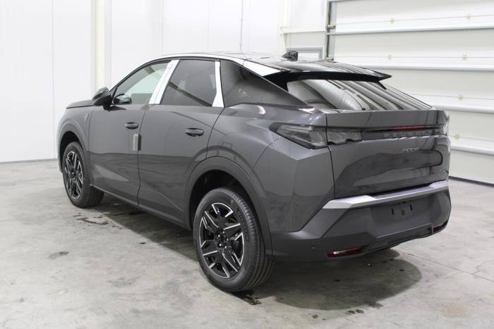 Peugeot 3008 III 1.2 12V Hybrid 136 Schrottauto (2025, Grau)