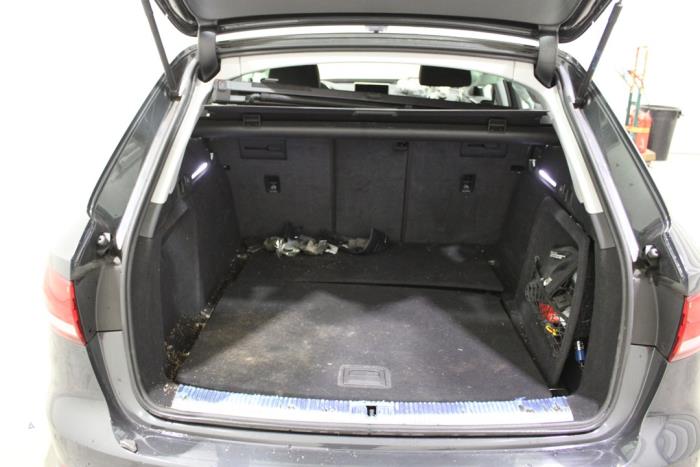 Audi A4 Avant 1.4 TFSI 16V Épave (2018, Gris)