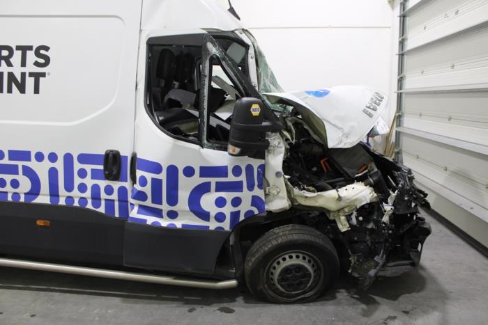 Iveco New Daily VI 33S14, 35C14, 35S14 Salvage vehicle (2022, White)