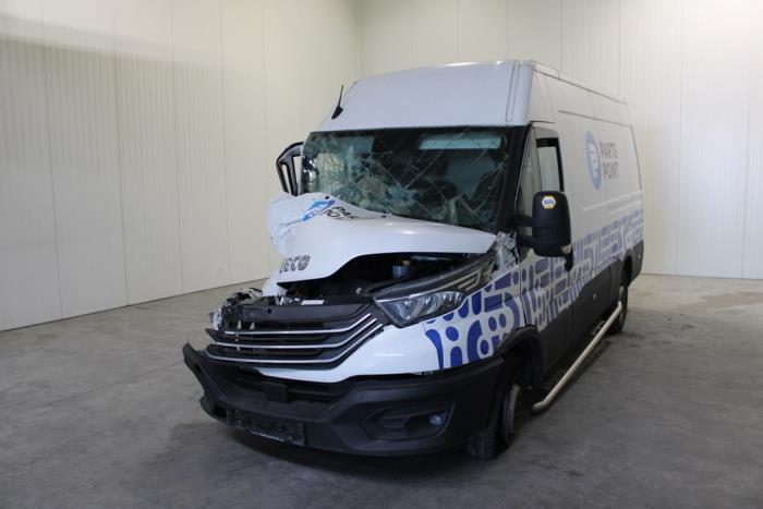 Iveco New Daily VI 33S14, 35C14, 35S14 Salvage vehicle (2022, White)