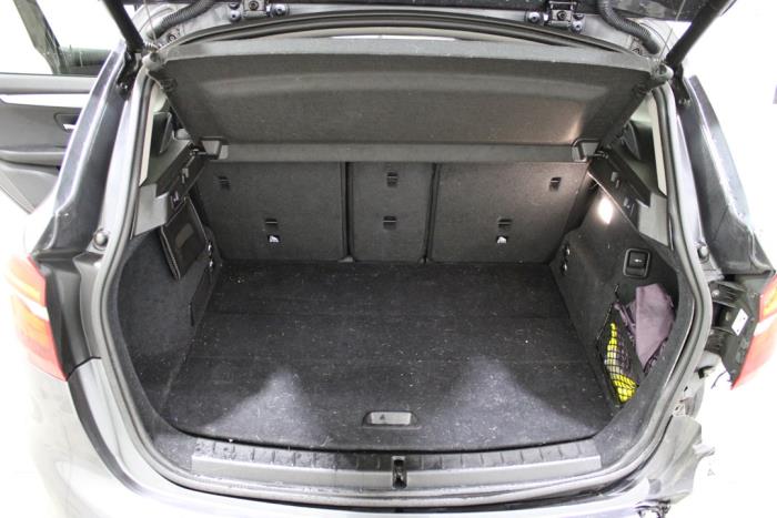 BMW 2 serie Active Tourer 218i 1.5 TwinPower Turbo 12V Épave (2021, Gris)