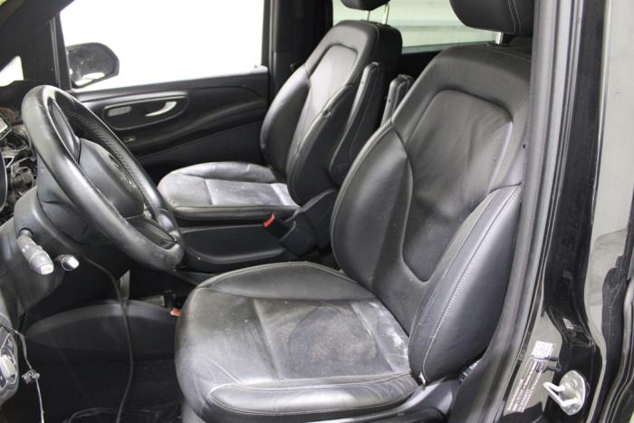 Mercedes V 2.1 250 BlueTEC, 250 d 16V Épave (2019, Noir)