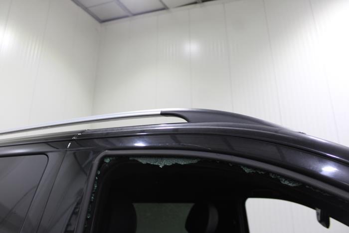 Mercedes V 2.1 250 BlueTEC, 250 d 16V Épave (2019, Noir)