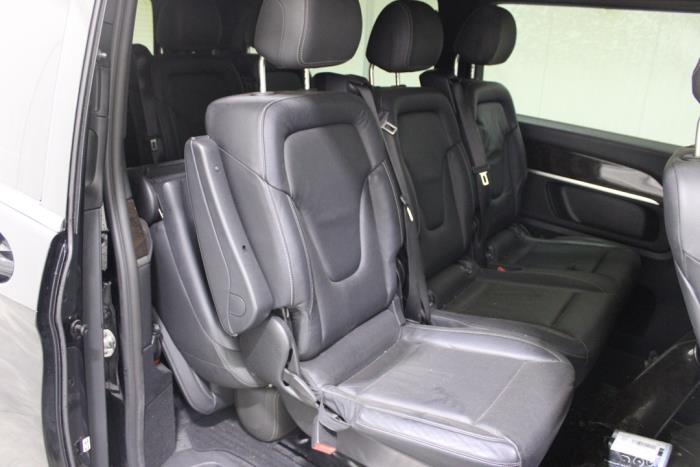 Mercedes V 2.1 250 BlueTEC, 250 d 16V Épave (2019, Noir)