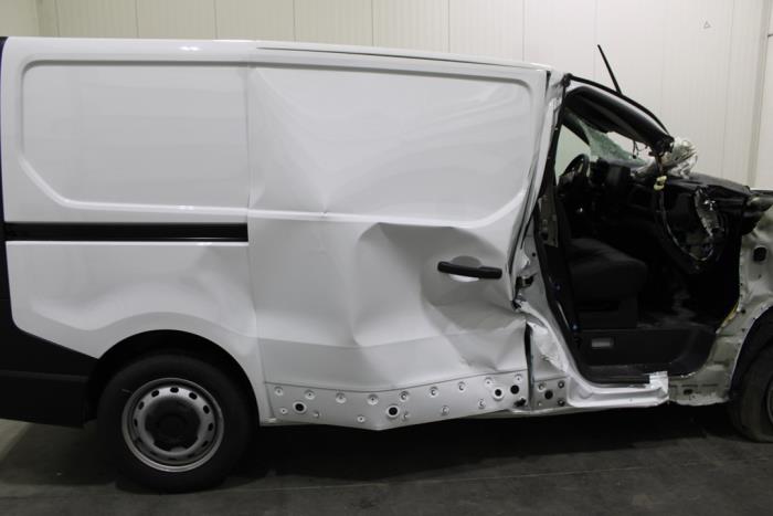 Renault Trafic 2.0 dCi 16V 130 Schrottauto (2024, Weiß)