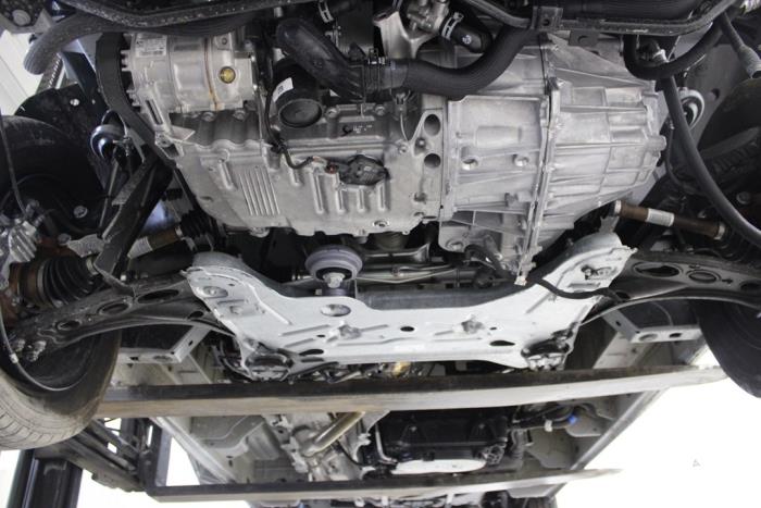 Renault Trafic 2.0 dCi 16V 130 Schrottauto (2024, Weiß)