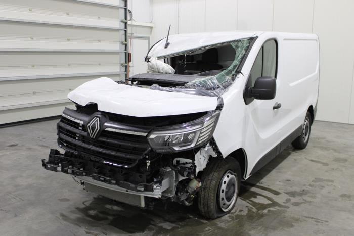 Renault Trafic 2.0 dCi 16V 130 Schrottauto (2024, Weiß)