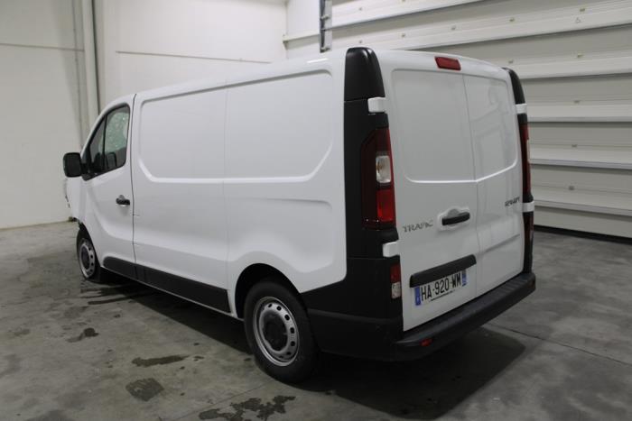 Renault Trafic 2.0 dCi 16V 130 Schrottauto (2024, Weiß)