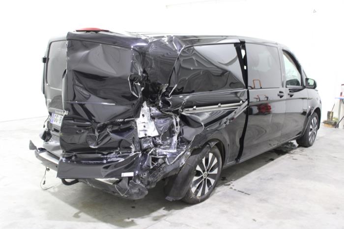 Mercedes Vito Tourer 2.0 119 CDI 16V Vehículo de desguace (2022, Negro)