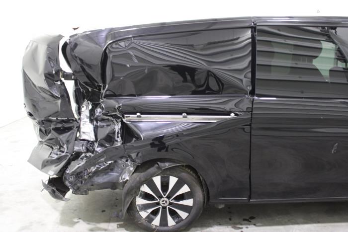 Mercedes Vito Tourer 2.0 119 CDI 16V Vehículo de desguace (2022, Negro)