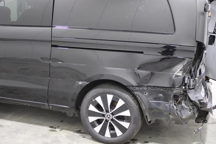 Mercedes Vito Tourer 2.0 119 CDI 16V Vehículo de desguace (2022, Negro)