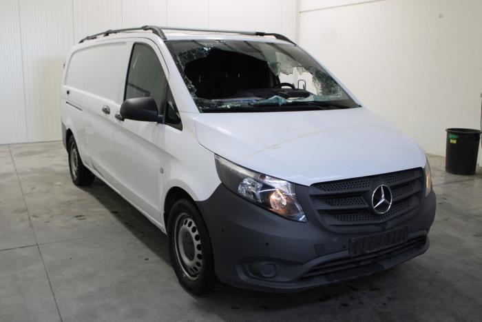 Mercedes Vito 2.0 119 CDI 16V Schrottauto (2021, Weiß)