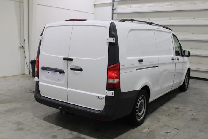 Mercedes Vito 2.0 119 CDI 16V Schrottauto (2021, Weiß)