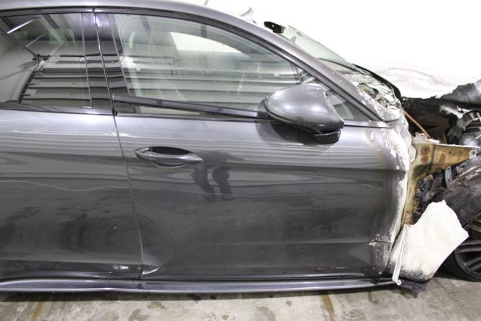 Porsche Panamera 4.0 V8 4S Diesel Épave (2019, Gris)