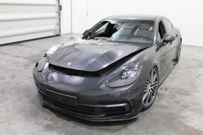 Porsche Panamera 4.0 V8 4S Diesel  (Desguace)