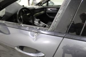 Porsche Panamera 4.0 V8 4S Diesel Épave (2019, Gris)